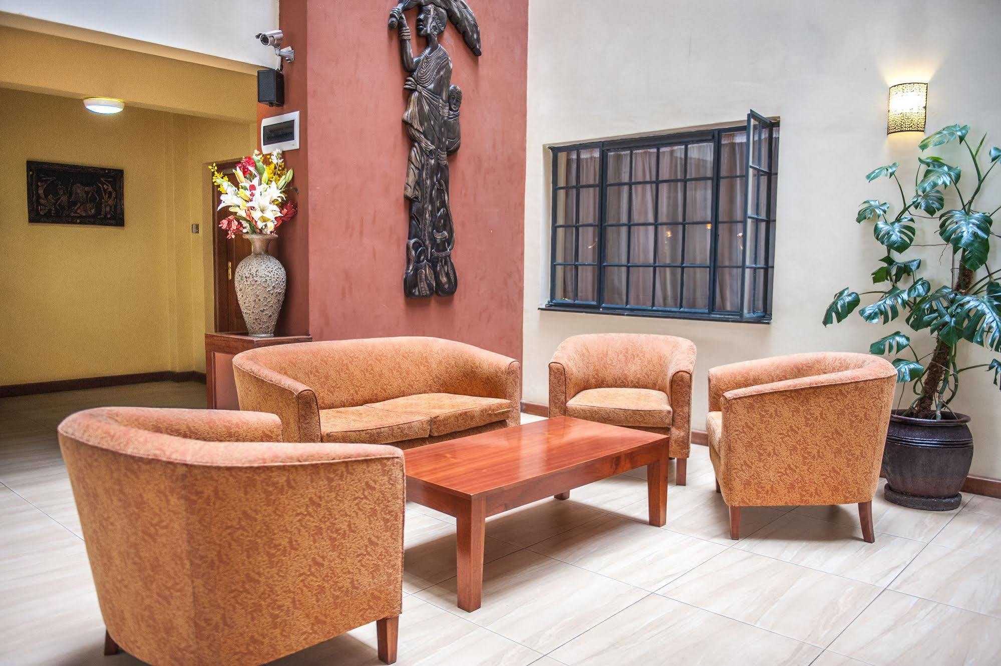 Mvuli Suites Nairobi Extérieur photo