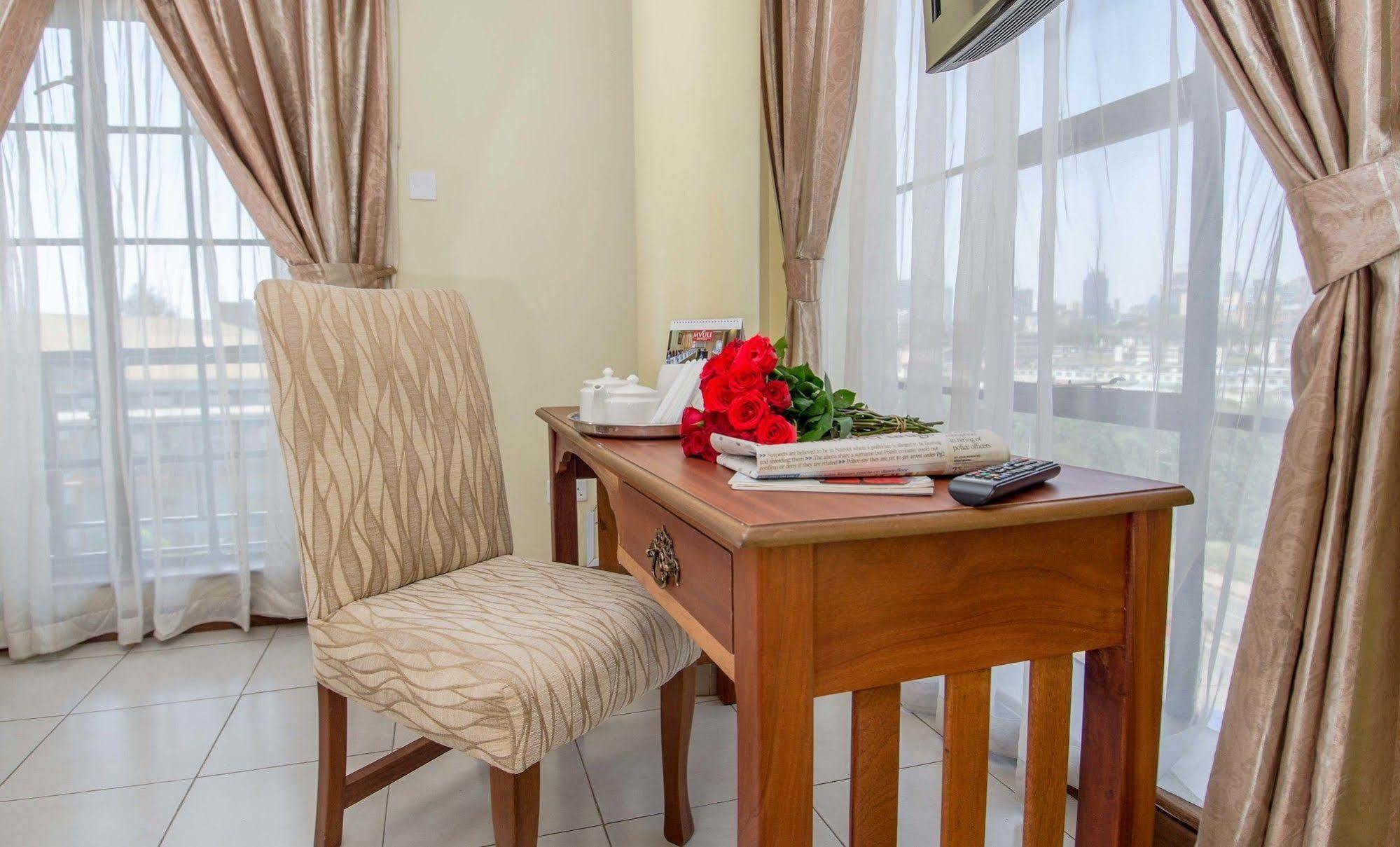 Mvuli Suites Nairobi Extérieur photo
