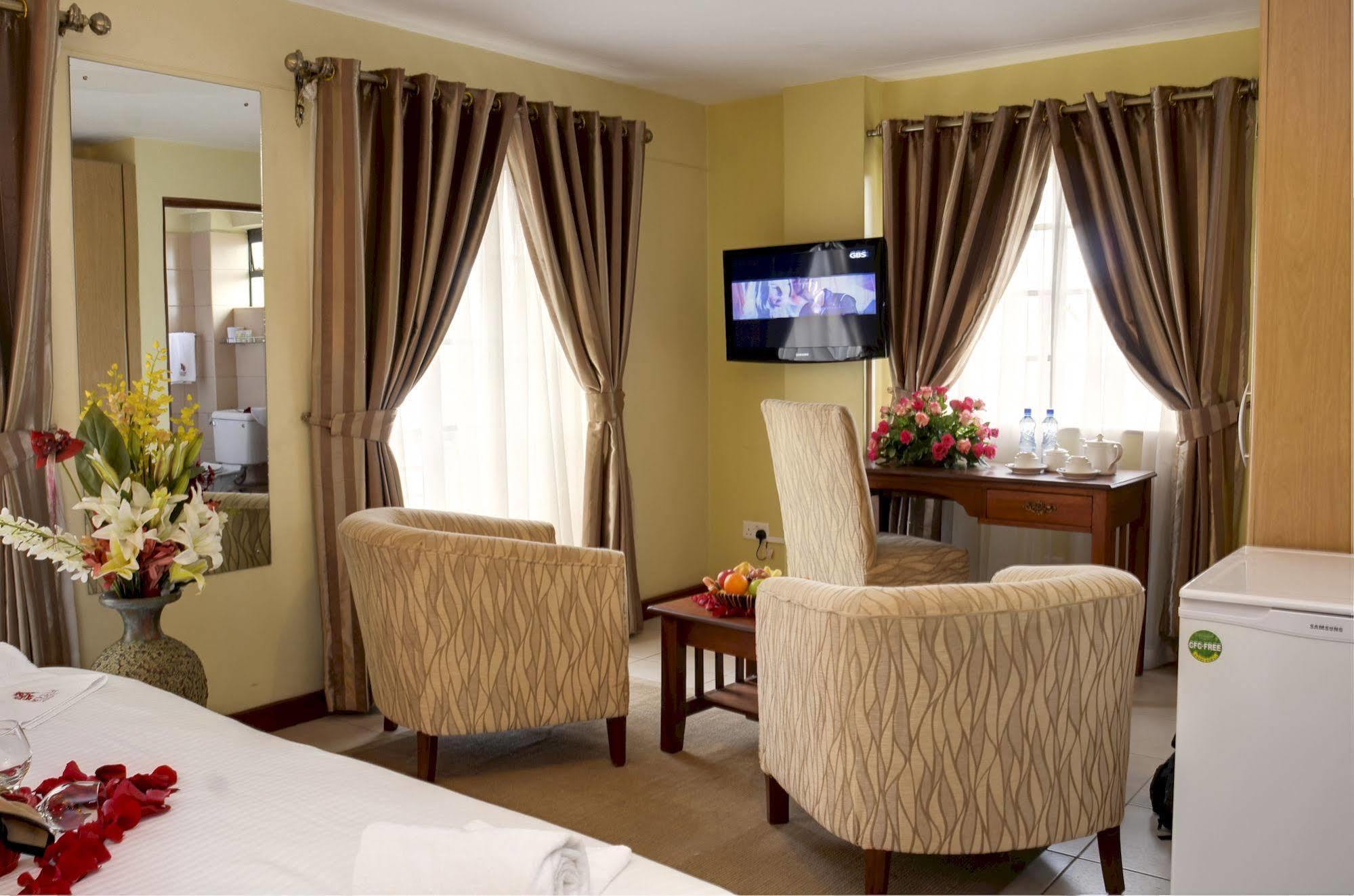 Mvuli Suites Nairobi Extérieur photo