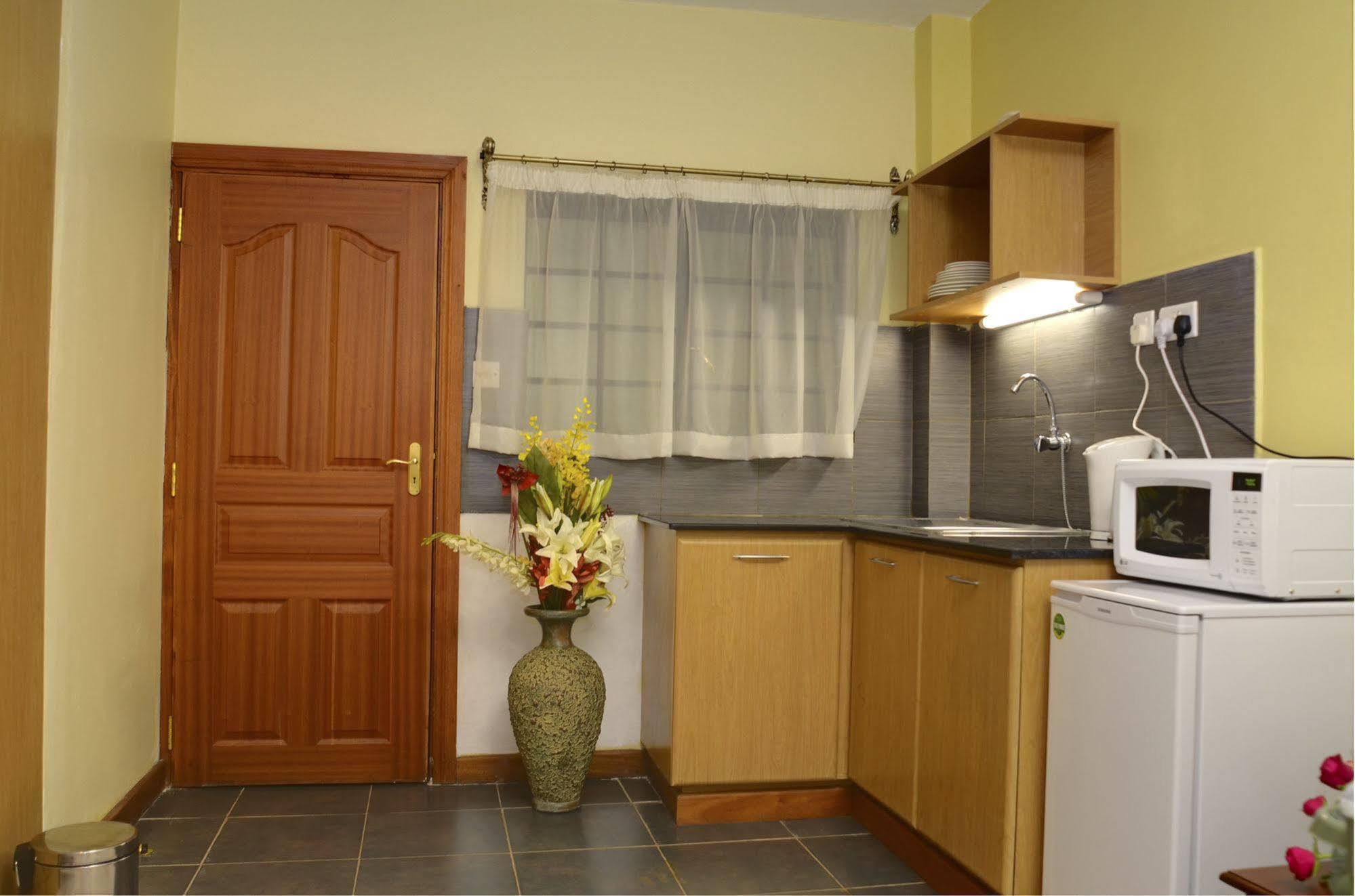 Mvuli Suites Nairobi Extérieur photo