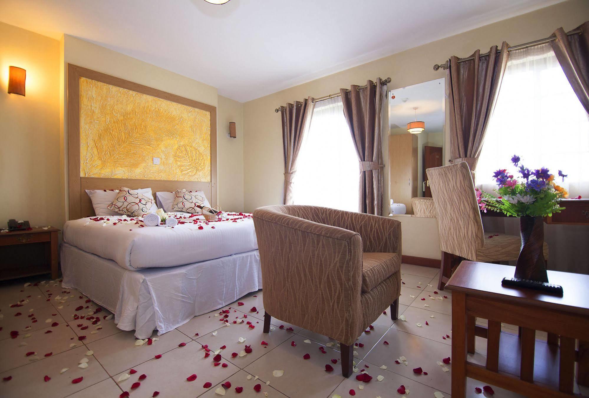 Mvuli Suites Nairobi Extérieur photo